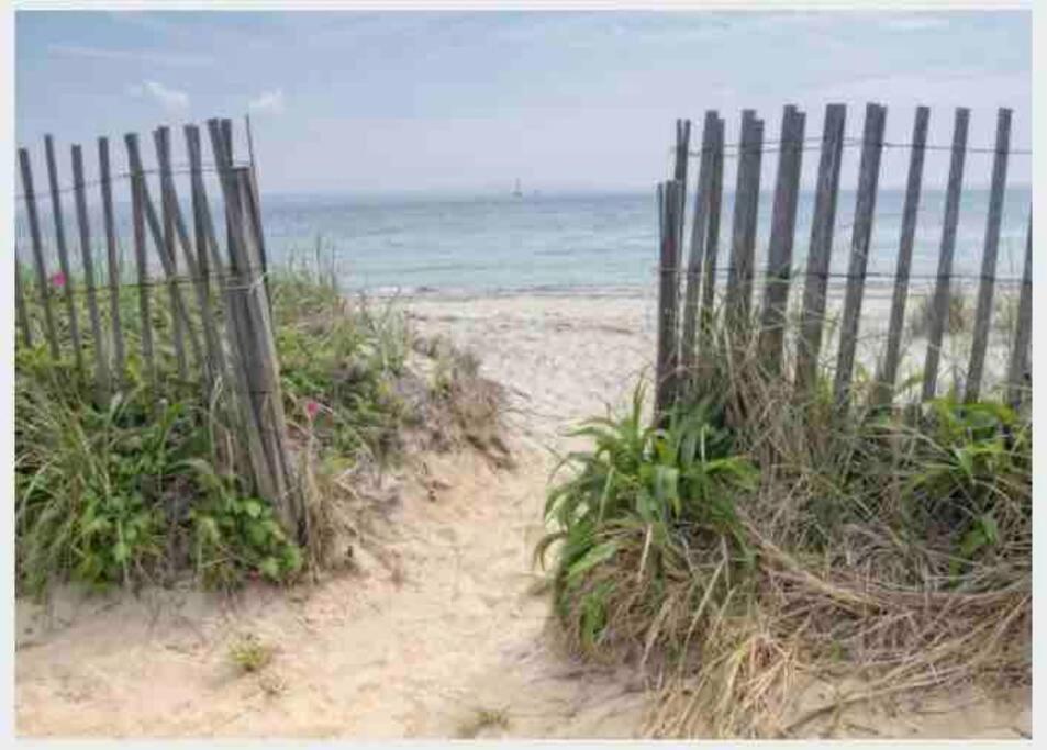 Charming Cottage Historic Falmouth Cape Cod Near Beach And Downtown 2Br 1Bath Deck Exterior foto