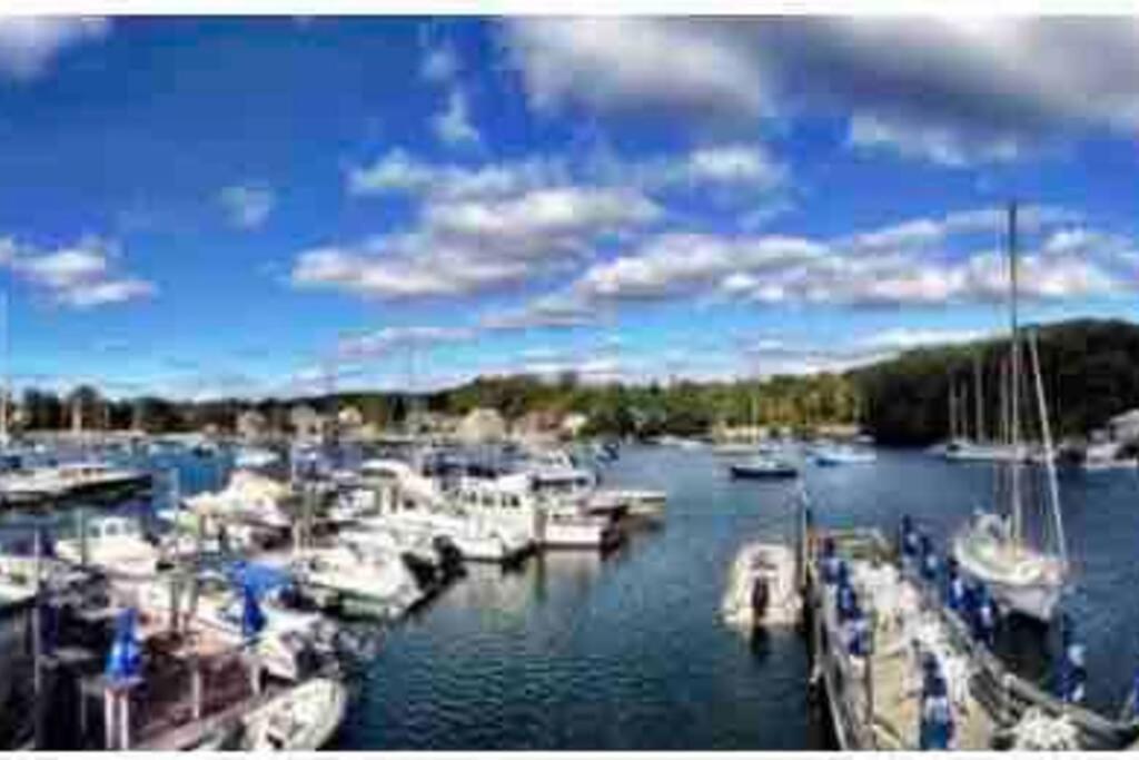 Charming Cottage Historic Falmouth Cape Cod Near Beach And Downtown 2Br 1Bath Deck Exterior foto
